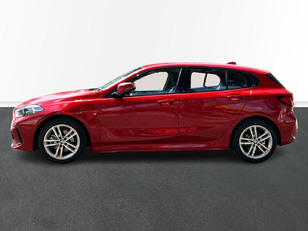 Fotos de BMW Serie 1 118i color Rojo. Año 2024. 103KW(140CV). Gasolina. En concesionario Murcia Premium S.L. AV DEL ROCIO de Murcia