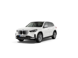 Fotos de BMW iX1 xDrive30 color Blanco. Año 2025. 230KW(313CV). Eléctrico. En concesionario Murcia Premium S.L. AV DEL ROCIO de Murcia