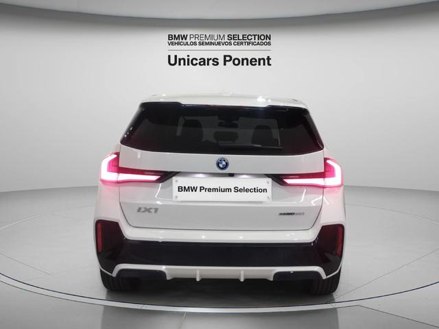 BMW iX1 eDrive20 color Blanco. Año 2025. 150KW(204CV). Eléctrico. En concesionario Unicars Ponent de Lleida