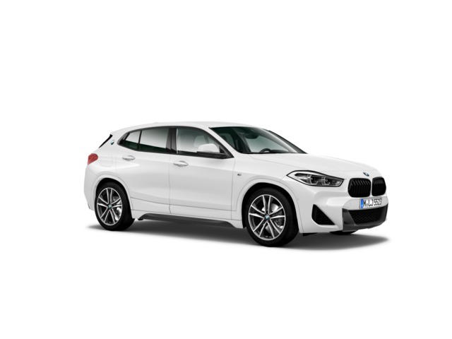 BMW X2 sDrive18d color Blanco. Año 2021. 110KW(150CV). Diésel. En concesionario Oliva Motor Girona de Girona