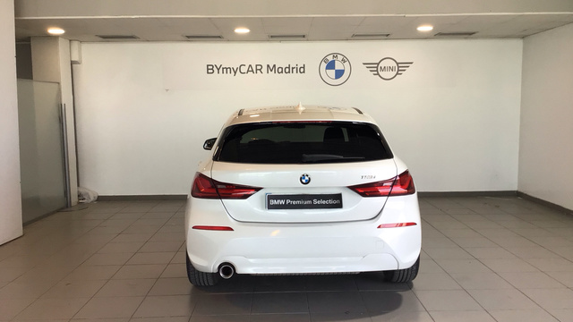 BMW Serie 1 118i color Blanco. Año 2020. 103KW(140CV). Gasolina. En concesionario BYmyCAR Madrid - Alcalá de Madrid