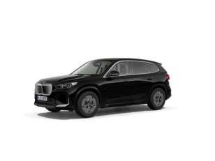 Fotos de BMW iX1 xDrive30 color Negro. Año 2025. 230KW(313CV). Eléctrico. En concesionario BYmyCAR Madrid - Alcalá de Madrid