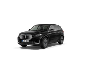 Fotos de BMW iX1 xDrive30 color Negro. Año 2025. 230KW(313CV). Eléctrico. En concesionario BYmyCAR Madrid - Alcalá de Madrid