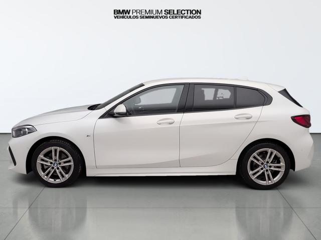 BMW Serie 1 118d color Blanco. Año 2024. 110KW(150CV). Diésel. En concesionario Automotor Premium Velázquez - Málaga de Málaga