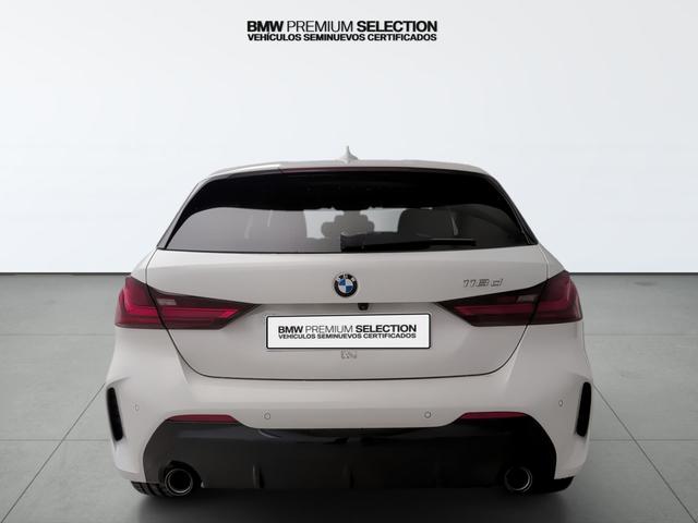 BMW Serie 1 118d color Blanco. Año 2024. 110KW(150CV). Diésel. En concesionario Automotor Premium Velázquez - Málaga de Málaga
