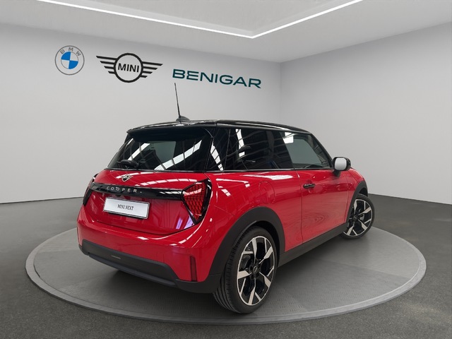 fotoG 3 del MINI MINI 3 Puertas Cooper C 115 kW (156 CV) 156cv Gasolina del 2024 en Alicante