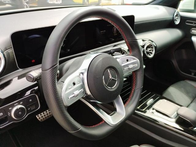 Mercedes-Benz Clase A 200 120 kW (163 CV)
