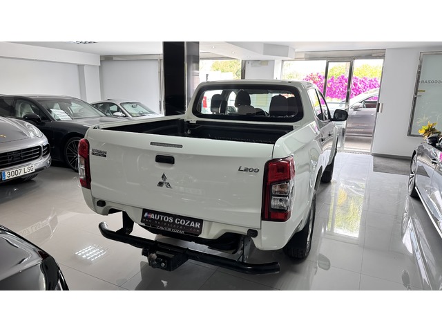 Mitsubishi L200 220 DI-D Doble Cabina M-Pro 110 kW (150 CV)