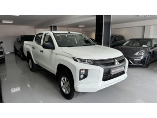 Mitsubishi L200 220 DI-D de segunda mano