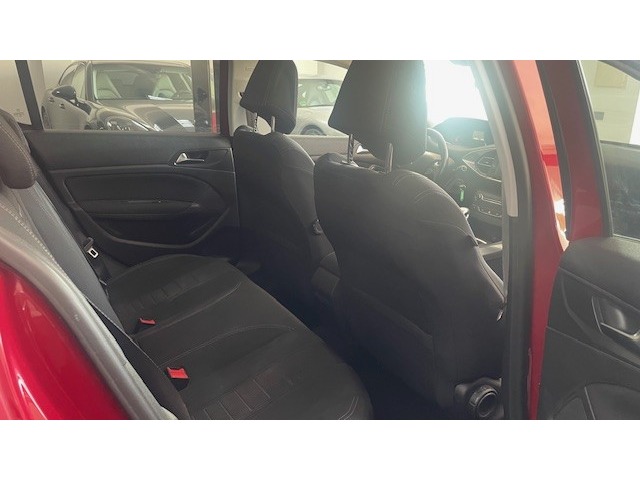 Peugeot 308 Allure 1.6 THP 92 kW (125 CV)