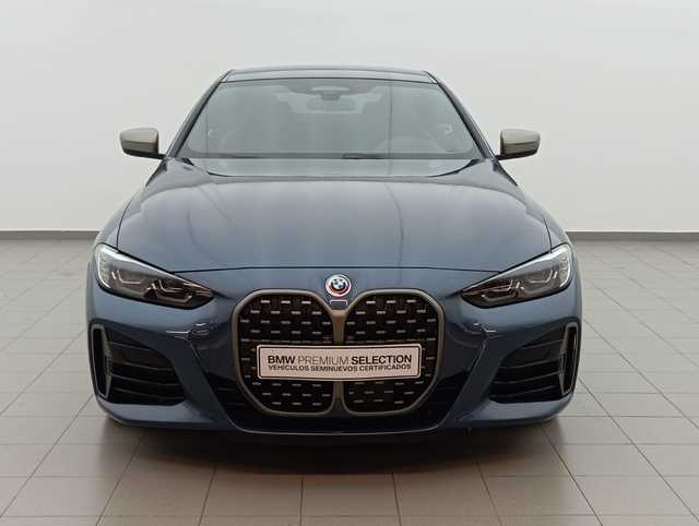BMW Serie 4 M440i Coupé color Azul. Año 2022. 275KW(374CV). Gasolina. En concesionario Augusta Aragon S.A. de Zaragoza