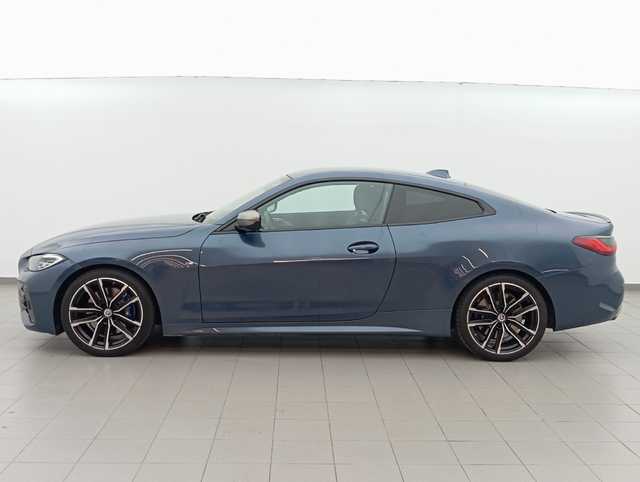 BMW Serie 4 M440i Coupé color Azul. Año 2022. 275KW(374CV). Gasolina. En concesionario Augusta Aragon S.A. de Zaragoza