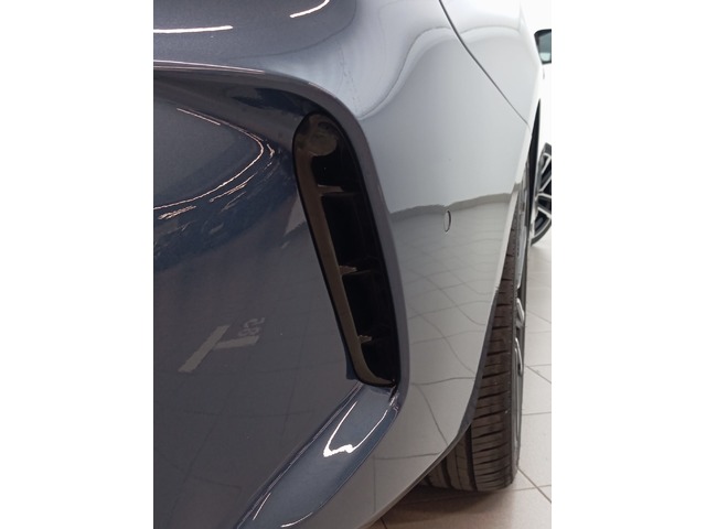 BMW Serie 4 M440i Coupé color Azul. Año 2022. 275KW(374CV). Gasolina. En concesionario Augusta Aragon S.A. de Zaragoza