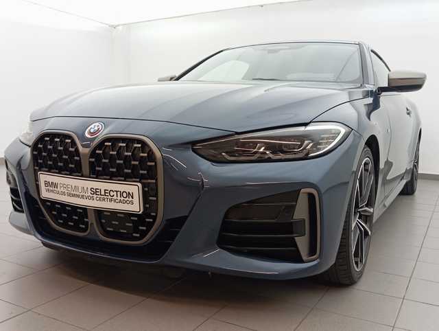 BMW Serie 4 M440i Coupé color Azul. Año 2022. 275KW(374CV). Gasolina. En concesionario Augusta Aragon S.A. de Zaragoza