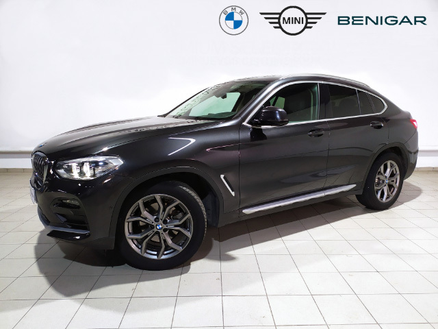 BMW X4 xDrive20d color Gris. Año 2020. 140KW(190CV). Diésel. En concesionario Hispamovil Elche de Alicante