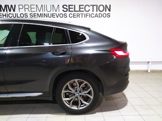 BMW X4 xDrive20d color Gris. Año 2020. 140KW(190CV). Diésel. En concesionario Hispamovil, Orihuela de Alicante