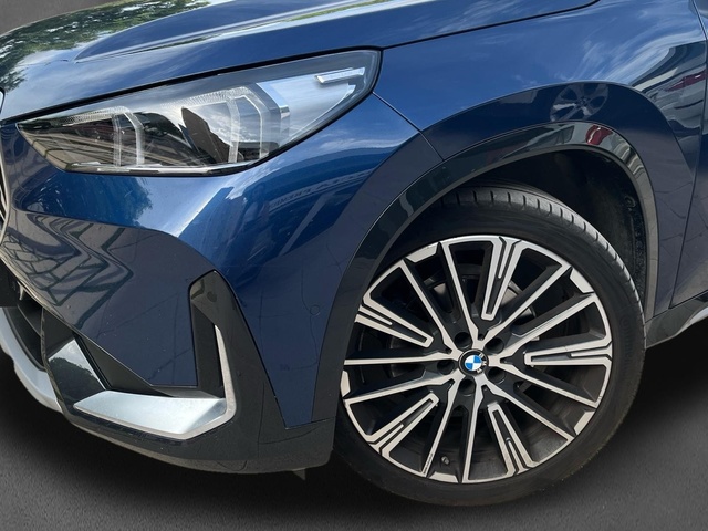 BMW X1 xDrive20d color Azul. Año 2024. 120KW(163CV). Diésel. En concesionario Murcia Premium S.L. AV DEL ROCIO de Murcia