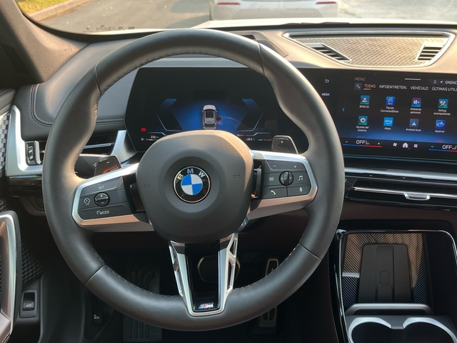 BMW X1 sDrive20i color Blanco. Año 2024. 125KW(170CV). Gasolina. En concesionario MURCIA PREMIUM S.L. JUAN CARLOS I de Murcia