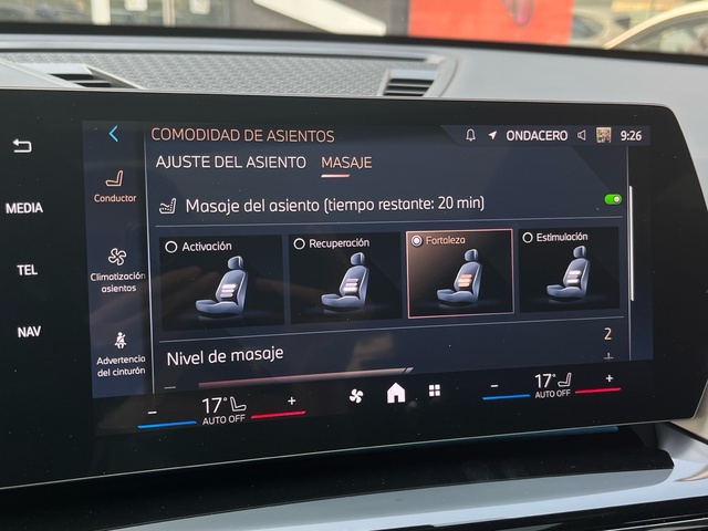 BMW X1 sDrive20i color Blanco. Año 2024. 125KW(170CV). Gasolina. En concesionario MURCIA PREMIUM S.L. JUAN CARLOS I de Murcia