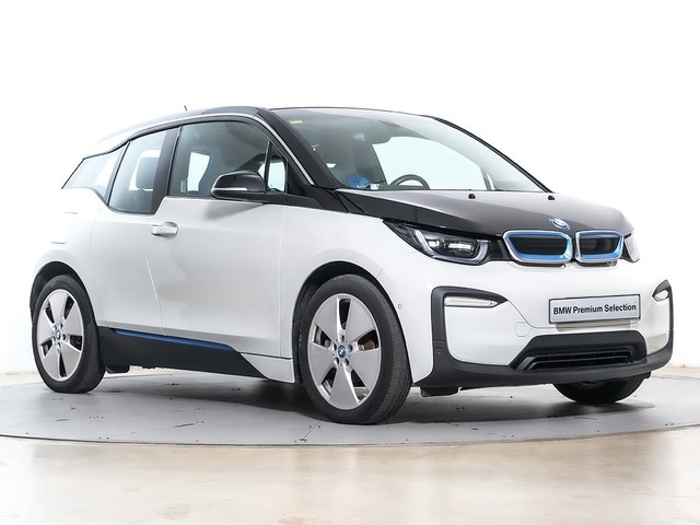 BMW i3 120Ah color Blanco. Año 2020. 125KW(170CV). Eléctrico. En concesionario Oliva Motor Tarragona de Tarragona