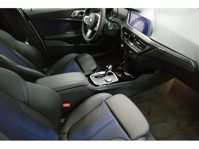 BMW Serie 1 116d color Blanco. Año 2021. 85KW(116CV). Diésel. En concesionario Proa Premium Palma de Baleares