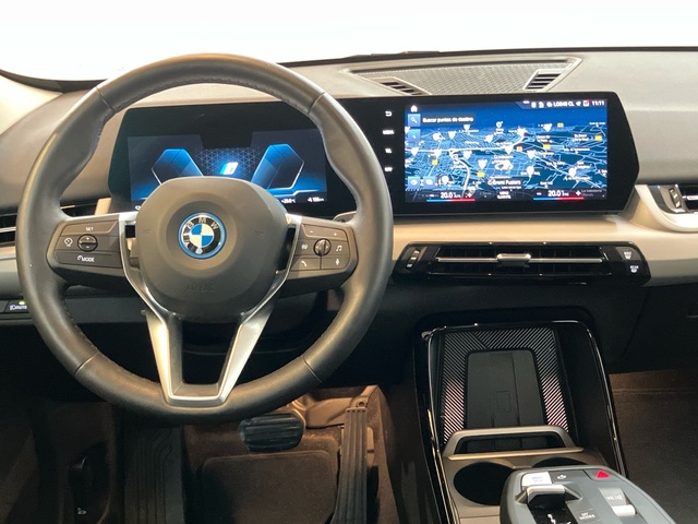 BMW iX1 xDrive30 color Blanco. Año 2023. 230KW(313CV). Eléctrico. En concesionario Proa Premium Palma de Baleares