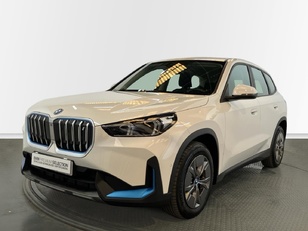 Fotos de BMW iX1 xDrive30 color Blanco. Año 2023. 230KW(313CV). Eléctrico. En concesionario Proa Premium Palma de Baleares