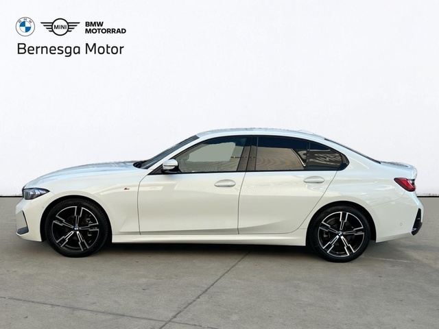 BMW Serie 3 318d color Blanco. Año 2024. 110KW(150CV). Diésel. En concesionario Bernesga Motor León (Bmw y Mini) de León