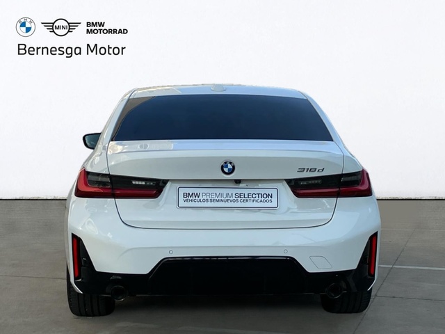 BMW Serie 3 318d color Blanco. Año 2024. 110KW(150CV). Diésel. En concesionario Bernesga Motor León (Bmw y Mini) de León