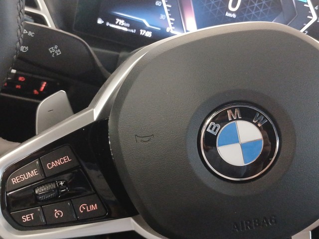 BMW Serie 4 420d Cabrio color Azul. Año 2025. 140KW(190CV). Diésel. En concesionario Enekuri Motor de Vizcaya