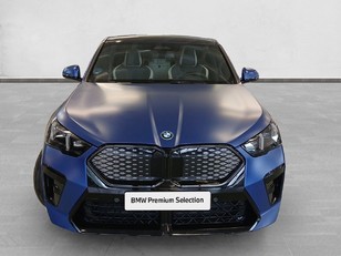 Fotos de BMW iX2 xDrive30 color Azul. Año 2024. 230KW(313CV). Eléctrico. En concesionario Enekuri Motor de Vizcaya
