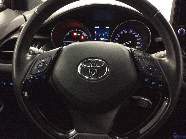 Toyota C-HR 1.8 125H Advance 90 kW (122 CV)