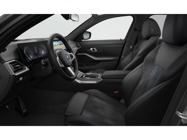 BMW Serie 3 330e color Negro. Año 2024. 215KW(292CV). Híbrido Electro/Gasolina. En concesionario Ilbira Motor | Granada de Granada