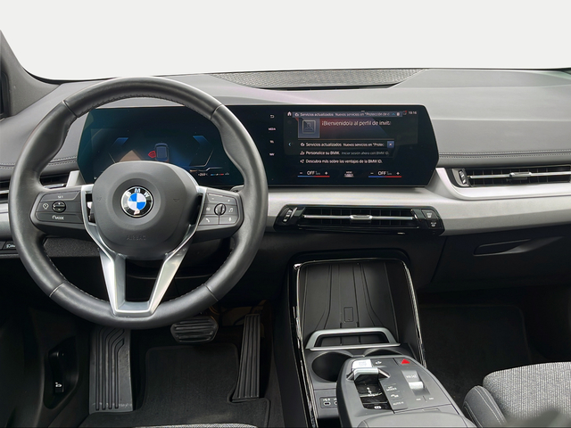 BMW Serie 2 218d Active Tourer color Gris. Año 2024. 110KW(150CV). Diésel. En concesionario Ilbira Motor | Granada de Granada