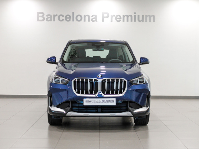 BMW X1 sDrive20i color Azul. Año 2025. 125KW(170CV). Gasolina. En concesionario Barcelona Premium -- GRAN VIA de Barcelona