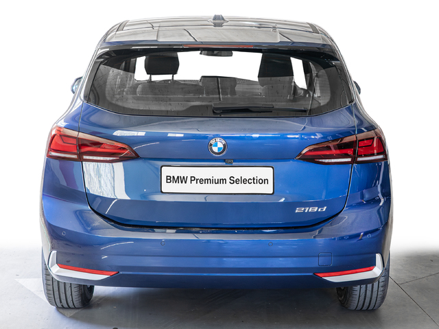 BMW Serie 2 218d Active Tourer color Azul. Año 2023. 110KW(150CV). Diésel. En concesionario Caetano Cuzco, Salvatierra de Madrid