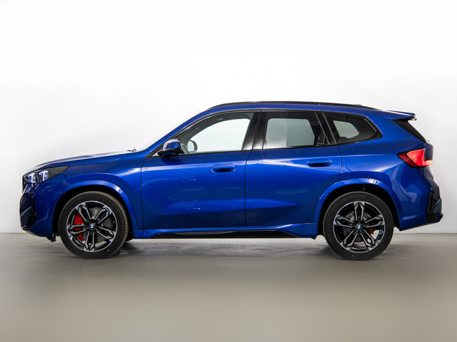 BMW X1 xDrive20d color Azul. Año 2025. 120KW(163CV). Diésel. En concesionario BMW Fuenteolid Valladolid de Valladolid