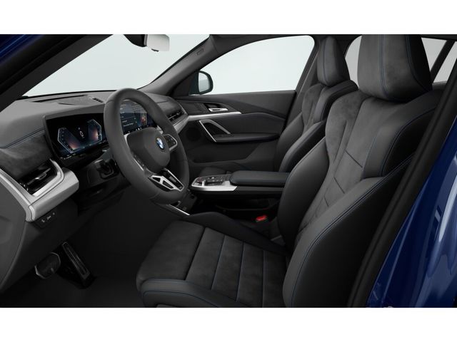 BMW X2 sDrive20i color Azul. Año 2025. 125KW(170CV). Gasolina. En concesionario BMW Fuenteolid Valladolid de Valladolid