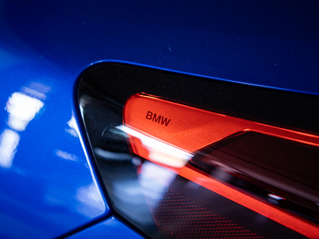 BMW X2 sDrive20i color Azul. Año 2025. 125KW(170CV). Gasolina. En concesionario BMW Fuenteolid Valladolid de Valladolid