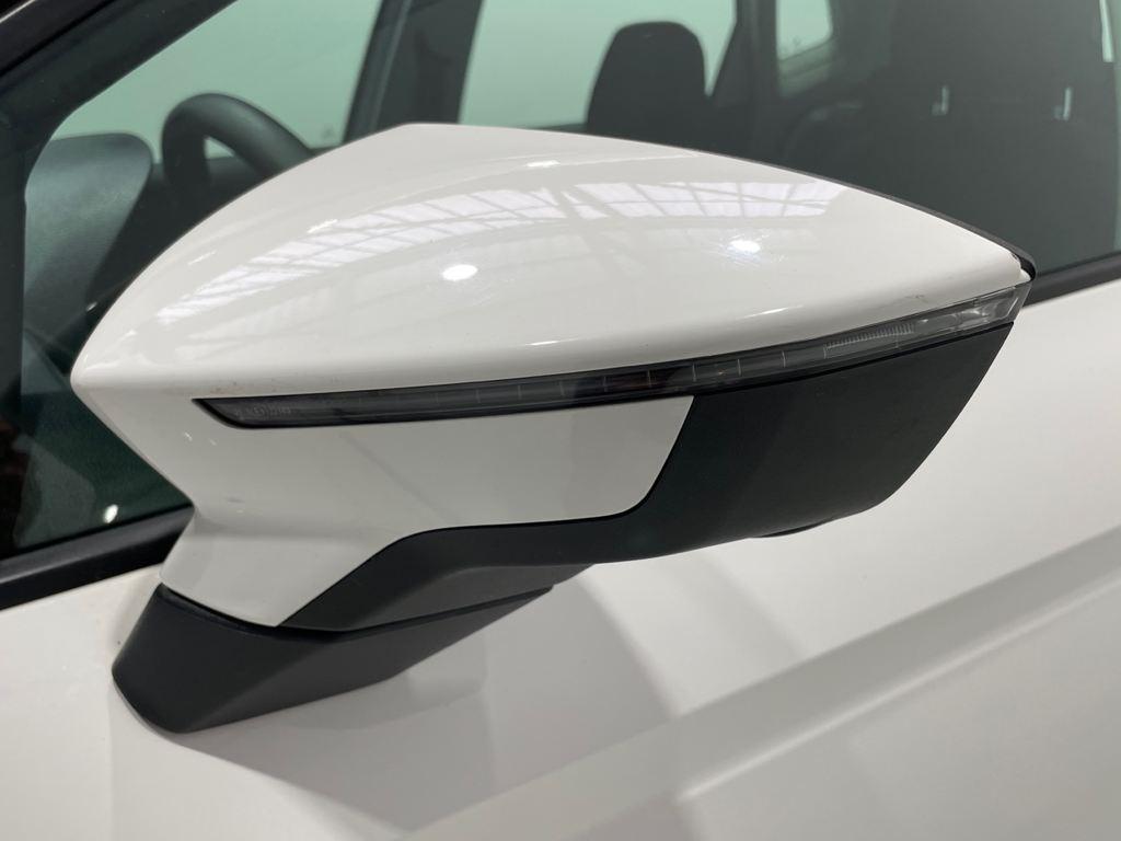 SEAT Arona 1.0 TSI - 13