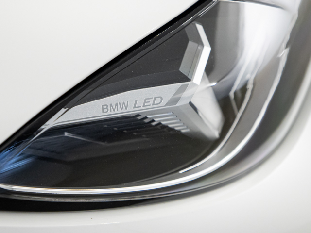 BMW i4 eDrive40 color Blanco. Año 2025. 250KW(340CV). Eléctrico. En concesionario BMW Fuenteolid Valladolid de Valladolid