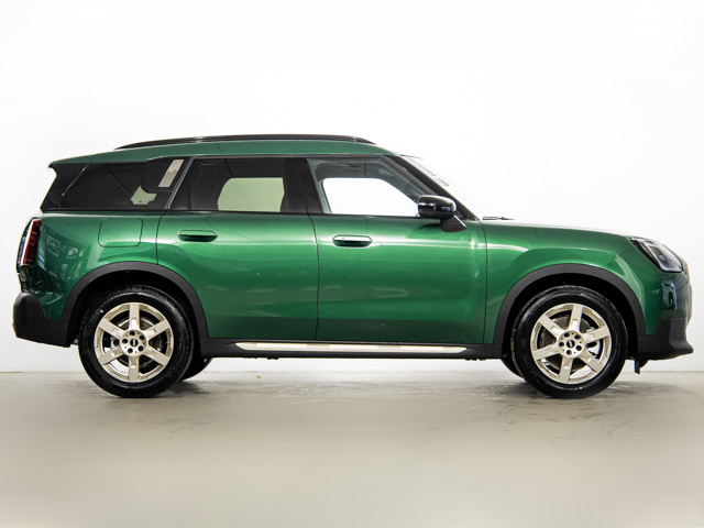 fotoG 24 del MINI MINI Countryman C 125 kW (170 CV) 170cv Gasolina del 2025 en Valladolid
