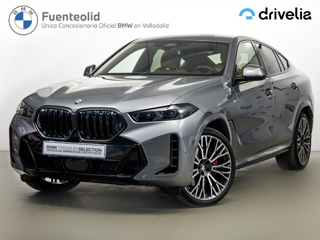 BMW X6 xDrive40d color Gris. Año 2024. 259KW(352CV). Diésel. En concesionario BMW Fuenteolid Valladolid de Valladolid