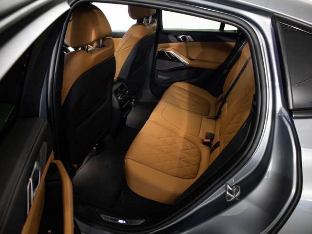 BMW X6 xDrive40d color Gris. Año 2024. 259KW(352CV). Diésel. En concesionario BMW Fuenteolid Valladolid de Valladolid