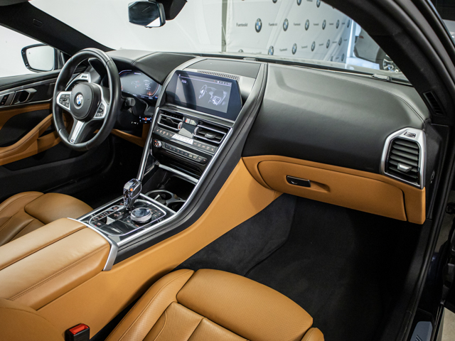 BMW Serie 8 M850i Coupe color Negro. Año 2019. 390KW(530CV). Gasolina. En concesionario BMW Fuenteolid Valladolid de Valladolid