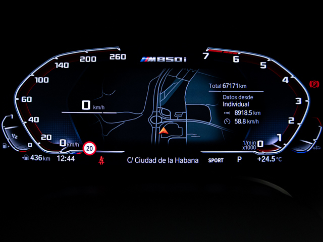 BMW Serie 8 M850i Coupe color Negro. Año 2019. 390KW(530CV). Gasolina. En concesionario BMW Fuenteolid Valladolid de Valladolid
