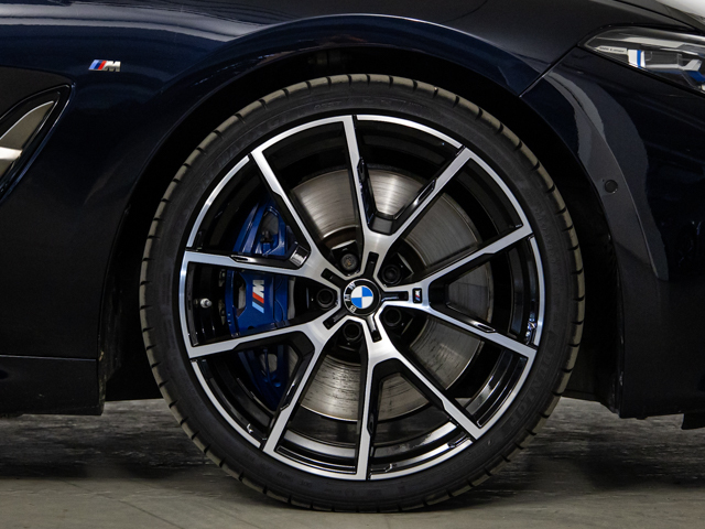 BMW Serie 8 M850i Coupe color Negro. Año 2019. 390KW(530CV). Gasolina. En concesionario BMW Fuenteolid Valladolid de Valladolid