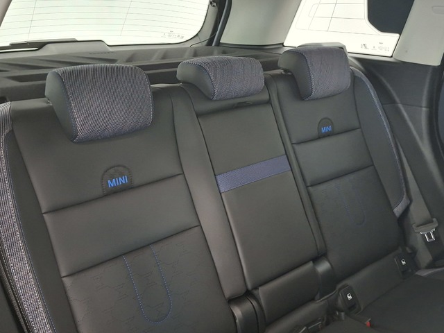 fotoG 19 del MINI MINI Countryman D 120 kW (163 CV) 163cv Diésel del 2024 en Valencia