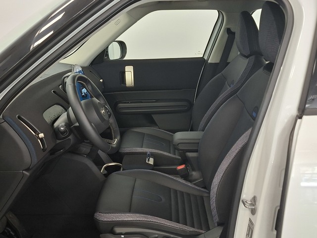 fotoG 23 del MINI MINI Countryman D 120 kW (163 CV) 163cv Diésel del 2024 en Valencia