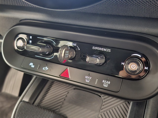 fotoG 28 del MINI MINI Countryman D 120 kW (163 CV) 163cv Diésel del 2024 en Valencia